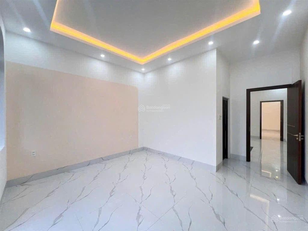 Ngân hàng thanh lý căn nhà ngay mặt tiền đường tân liêm  shr  1,05 tỷ