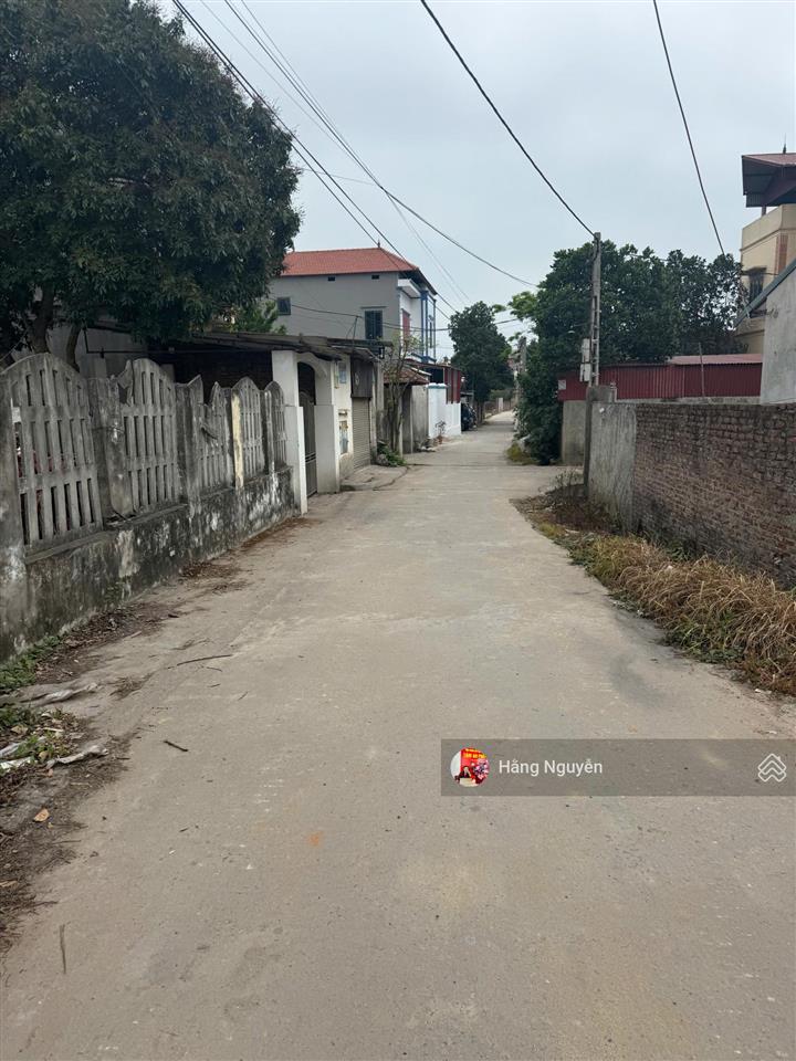 Nằm cạnh kđt hồng hạc  song liễu  thuận thành. 76m2 full thổ, đường 4m. tiềm năng tốt
