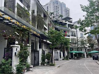 Rẻ hiếm . bán gấp biệt thự phố mạc thái tông  kinh doanh  180m2 x 8m mặt tiền 52 tỷ