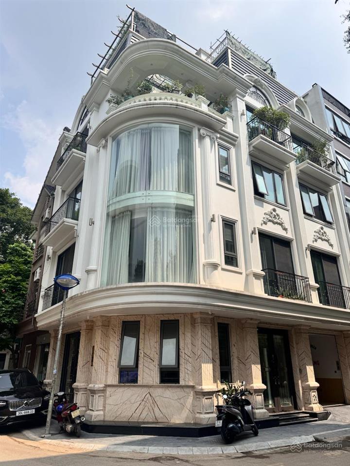 Nguồn kín..! mảnh đất đấu giá xây toà phố hoàng đạo thuý  219m2* 90 tỷ.