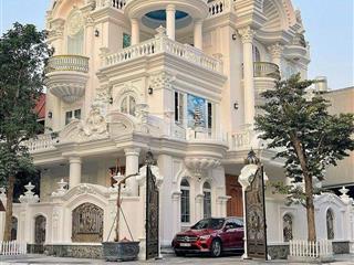 Biệt thự căn góc 3 mặt thoáng phố trần kim xuyến  165m2* 75 tỷ