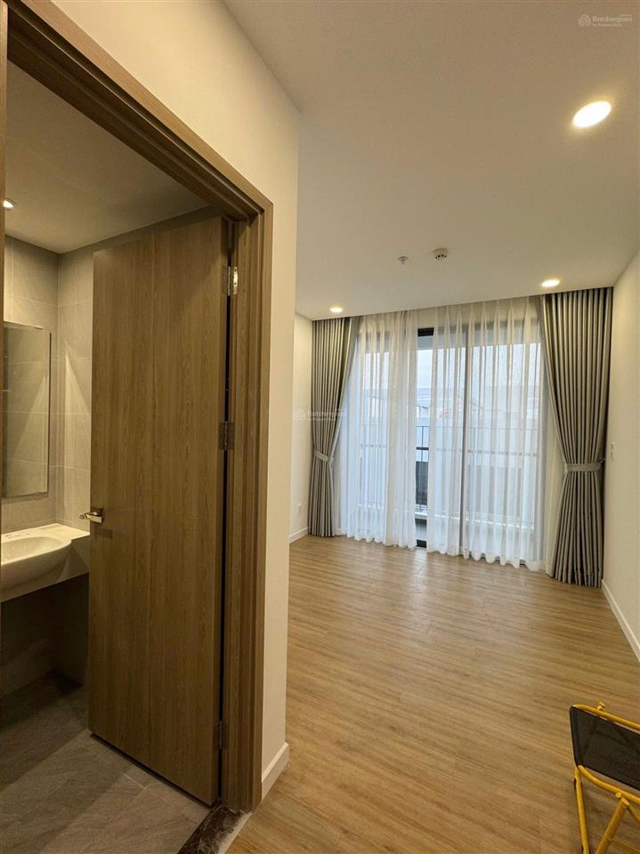 Bán ch mt eastmark city q9 bằng giá chủ đầu tư 73m2 giá 3tỷ1. nhà mới, sổ hồng riêng. bank hỗ trợ 8