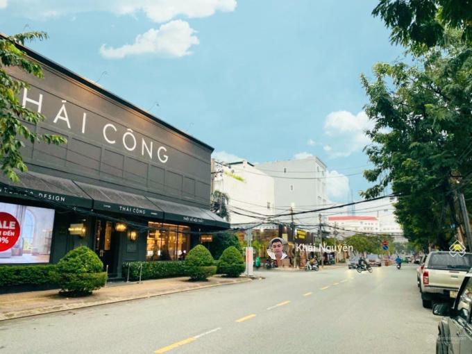 Hàng giảm giá sâu! góc 2 mặt tiền nguyễn văn hưởng  thảo điền. (12x20m)  xây 5 tầng  giá 35 tỷ