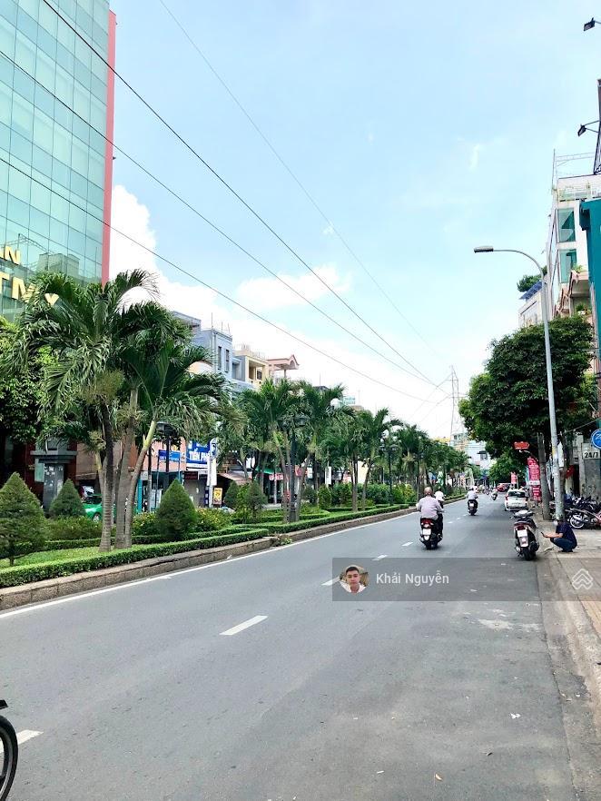 Chuyển nhượng nhà hàng góc 2mt quận phú nhuận. (38x24m) hđt 350 triệu/tháng. giá 98 tỷ
