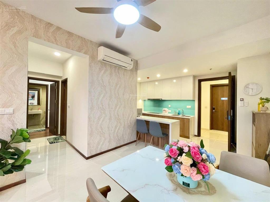 Cho thuê one verandah 2pn  dt 76m2  đầy đủ nội thất sang + xịn. giá thuê 20 triệu. xem ngay !!!