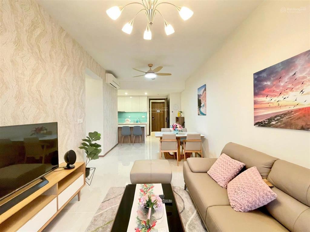 Cho thuê one verandah 2pn  dt 76m2  đầy đủ nội thất sang + xịn. giá thuê 20 triệu. xem ngay !!!