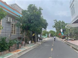 Bán đất 2 mặt tiền đường tuệ tĩnh thuộc kdc vạn hạnh phường phú mỹ, tp.hcm