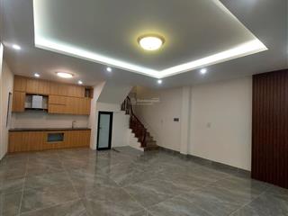 Bán nhà 4,5 tầng 46m ngõ riêng tại đức giang lý sơn thượng thanh việt hưng giá chỉ nhỉnh 6 tỷ