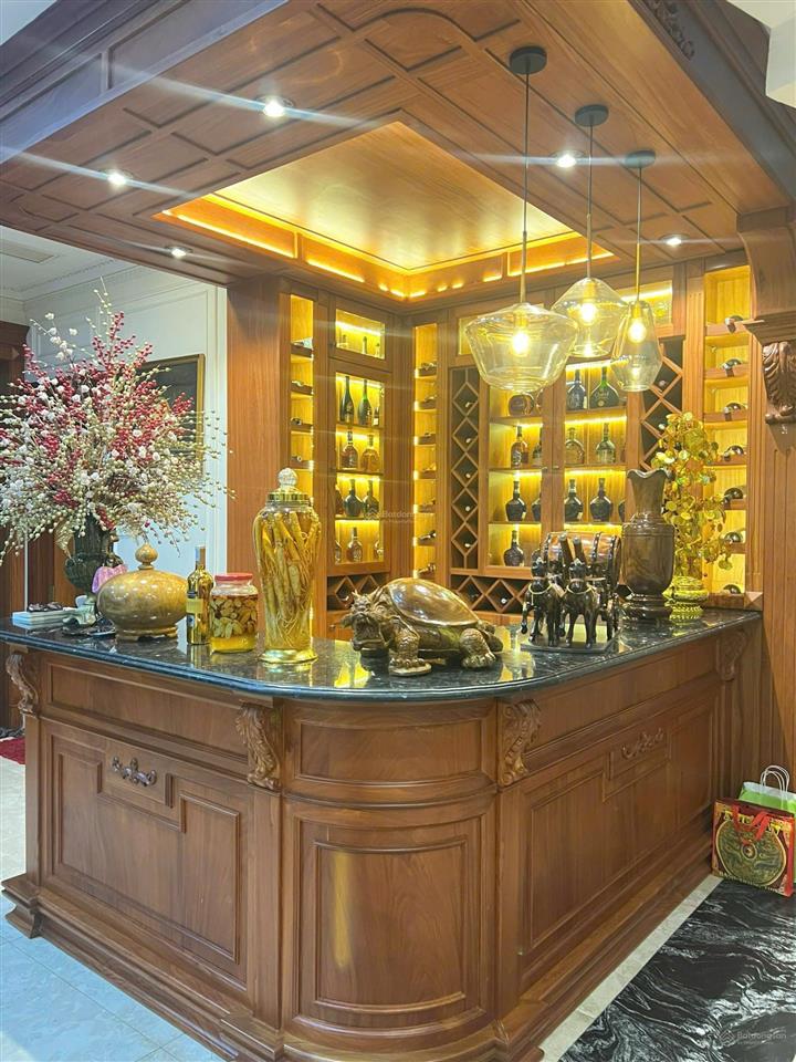 Bán biệt thự tại thủ đức siêu đẹp và full nội thất cao cấp đẹp như tranh vẽ