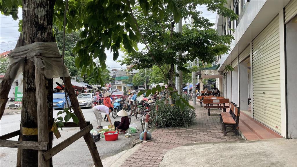 Bán đất giá rẻ trung tâm huyện thạch thất giá chỉ hơn 1 tỷ