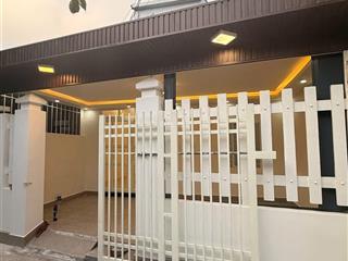 Nhà trung tâm thành phố huế kiệt phan đình phùng. cách mặt tiền 30m