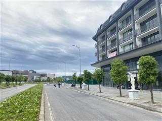 Shophouse mặt tiền đại lộ võ nguyên giáp, 5 tầng + 1 tum view công viên, aoen mall