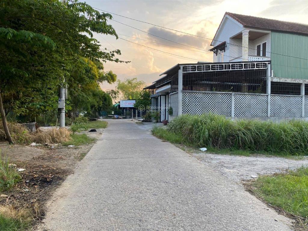 Mặt tiền an đô hương chữ. 162m2 ngang 6m. đường qh mở rộng 26m