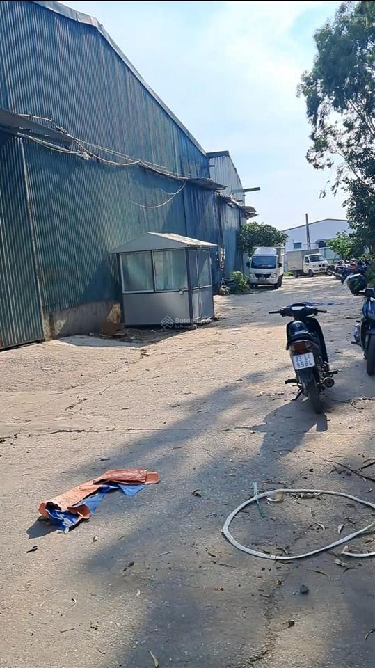 Cho thuê kho xưởng 225m2 và 232m2 tại đường 70 cầu vượt tây mỗ, từ liêm, hà nội