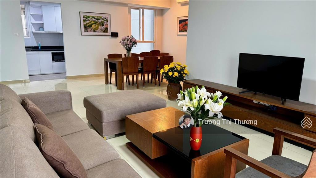 Cần bán căn cc 3pn tầng thấp s2 seasons avenue 116m2  0981 960 ***