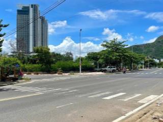 Bán đất mặt tiền đường phạm văn đồng tp nha trang xây dựng tự do gần các dự án nghỉ dưỡng lớn