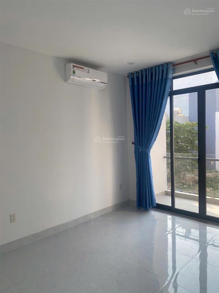 Nhà đẹp mặt tiền đường b9 kđt vcn phước long 2 vừa ở vừa buôn bán hoặc mở vp nhỏ chỉ 5,6 tỷ