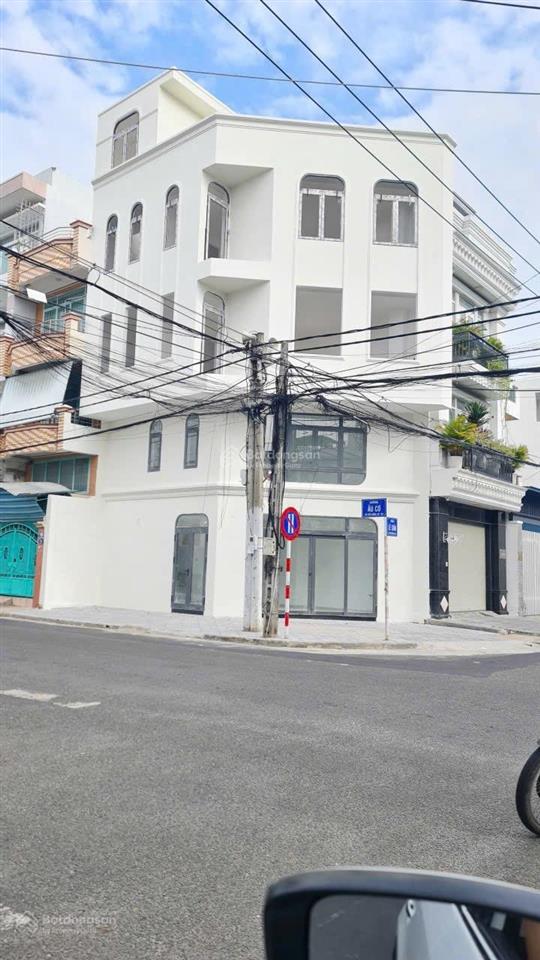Cần bán nhà trung tâm tp nha trang. căn góc hai mặt tiền chỉ 8ty vừa ở vừa kinh doanh buôn bán tốt