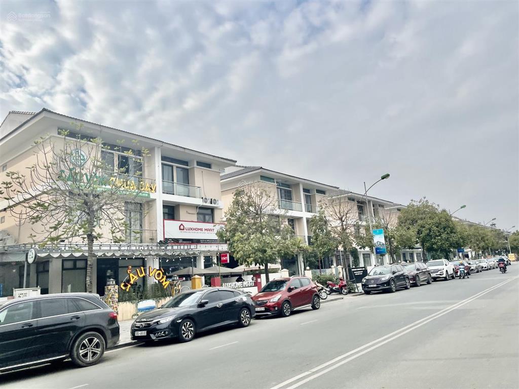 Bán biệt thự i02 an phú villa kđt dương nội, vị trí nhà cách đường lê quang đạo 100m, giá bán 28 tỷ