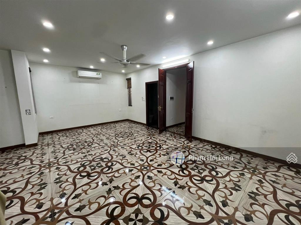 Chính chủ cho thuê nhà hoàn thiện tại khu đô thị văn khê, phường hà đông
