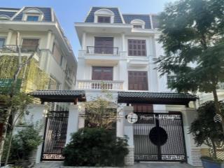 Cho thuê nhà hoàn thiện đẹp tại khu đô thị dương nội, vị trí nhà ngay cạnh siêu thị aeon hà đông