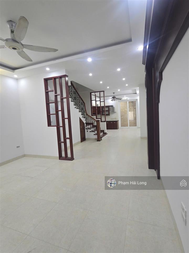 Cho thuê nhà liền kề hoàn thiện đẹp tại khu đô thị an hưng, vị trí đẹp ngay cạnh hồ an hưng