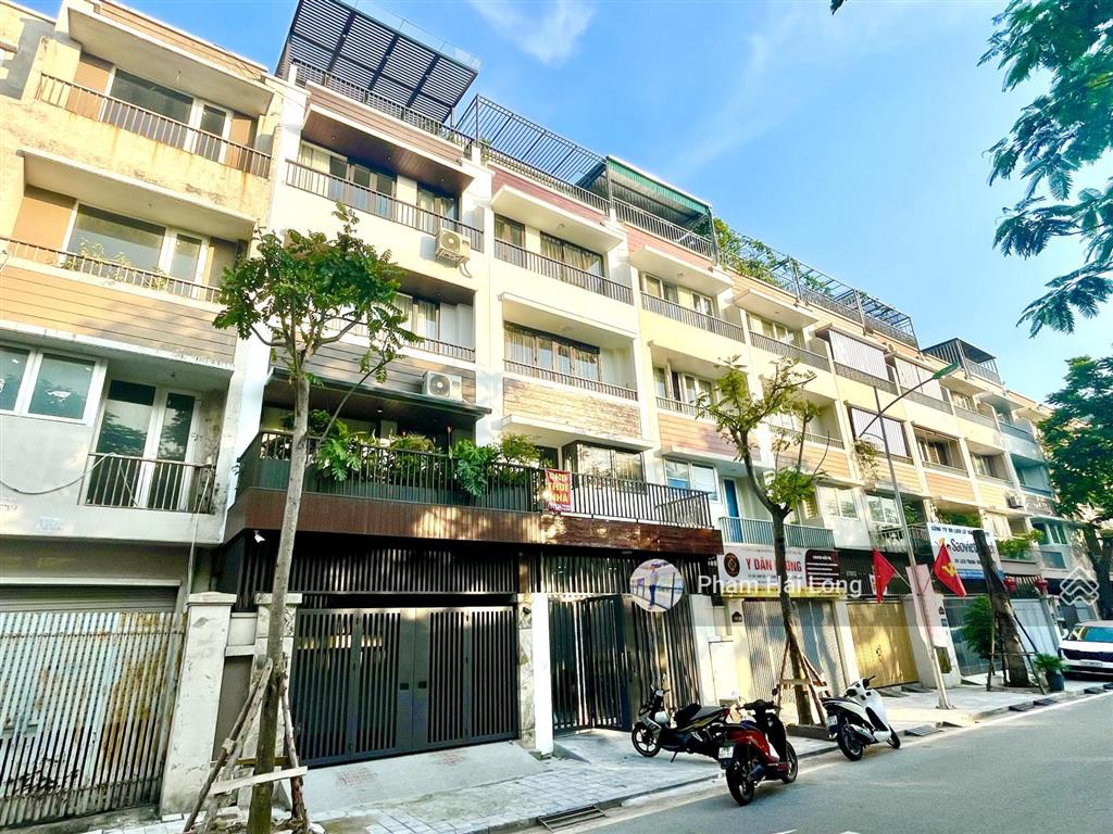 Cho thuê nhà liền kề hoàn thiện đẹp tại khu đô thị an hưng, vị trí đẹp ngay cạnh hồ an hưng