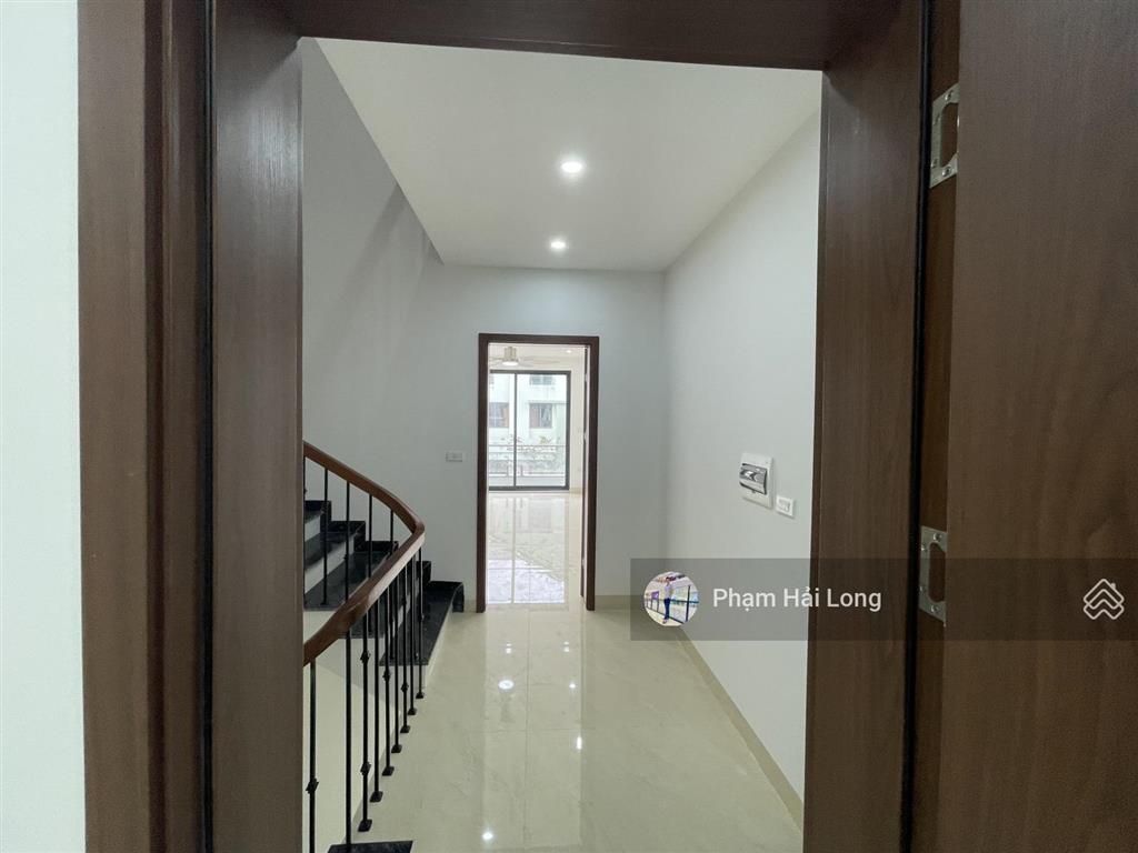 Chính chủ cho thuê nhà hoàn thiện đẹp tại khu đô thị geleximco phường dương nội quận hà đông