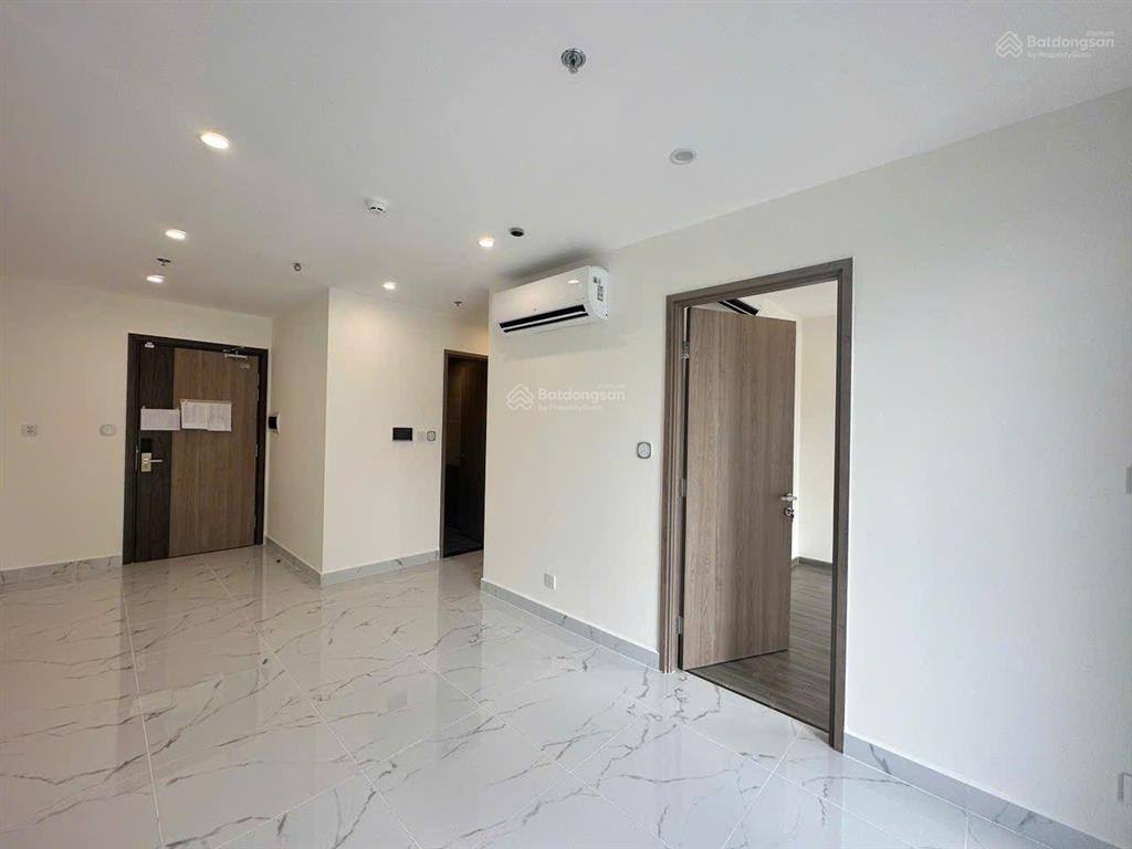 Bán căn 3pn mua trực tiếp từ cdt thanh toán dãn giá 4.5ty chiết khấu 22.3%  xem nhà 0941 761 ***