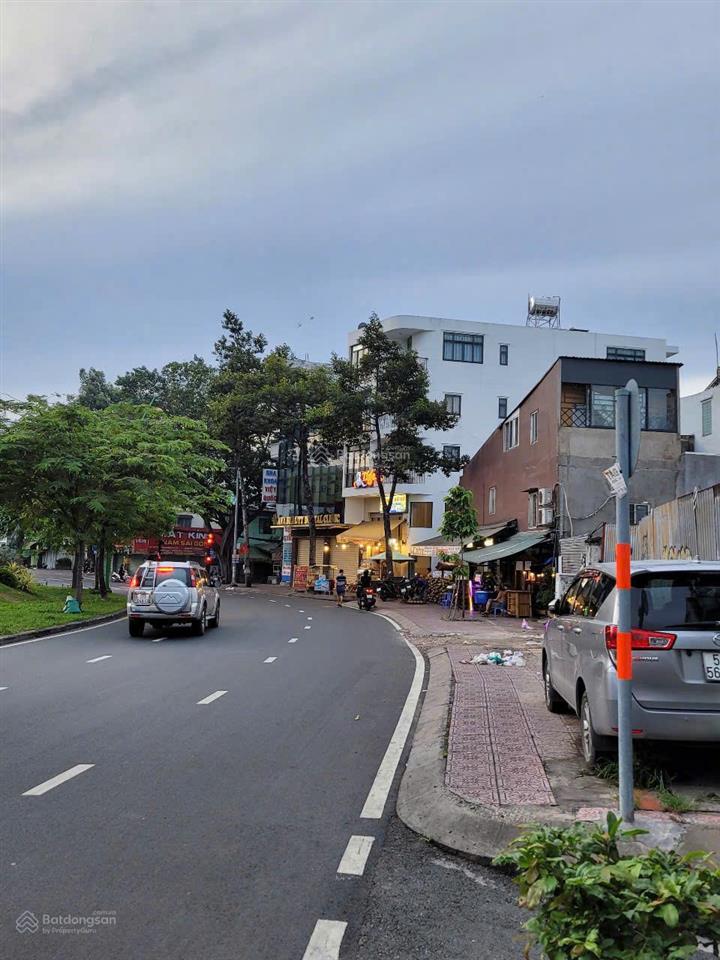 Bán nhà góc 2 mt hoàng sa, quận 3  5m2 x 22m  5 tầng  có hđ thuê 80 triệu  giá bán 26 tỷ tl