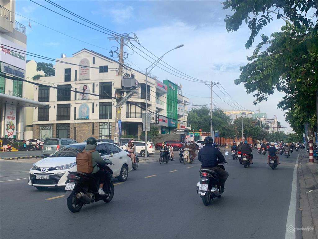 Góc 2 mặt tiền đặng văn bi, 6x23m=166m2 gần ngân hàng, đang cho thuê 50 triệu/tháng. giá 23 tỷ tl