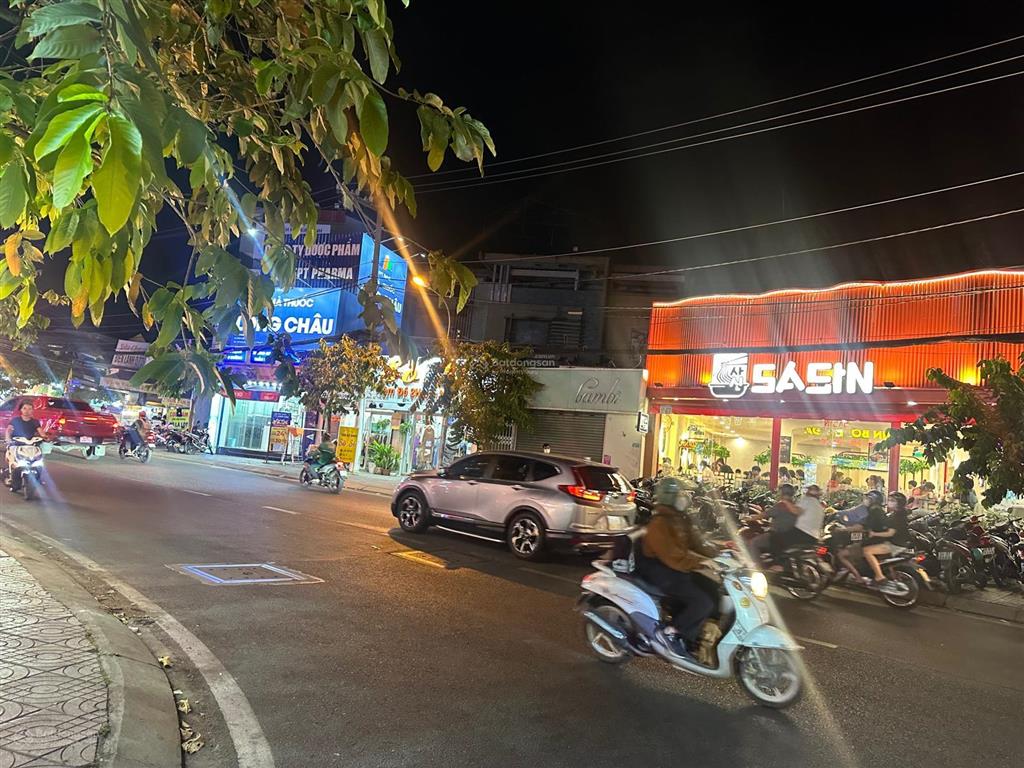 2 mặt tiền hoàng diệu 2, đoạn đẹp sầm uất, dt 16x18m=280m2, hđ cho thuê 130 triệu/tháng. giá 35 tỷ