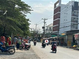 Bán mt đang mở đường lò lu 10x30m=300m2 vuông vức, ngay vành đai 3, chung cư gamuda land giá 25 tỷ