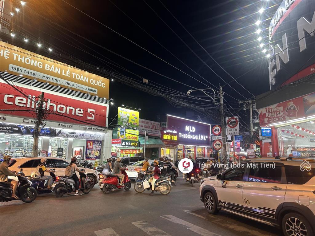 Bán nhà mặt tiền đỗ xuân hợp, đoạn sầm uất 500m2 thổ cư. giá 65 tỷ đang cho thuê kinh doanh và ở