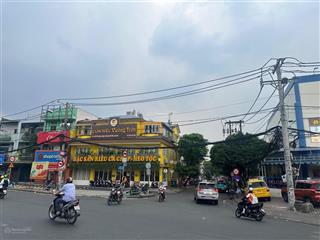 Siêu hiếm! góc 2 mặt tiền lê văn việt  trục chính, 35x70m=1.400m2 cn, ctxd cao tầng. giá 200 tỷ tl