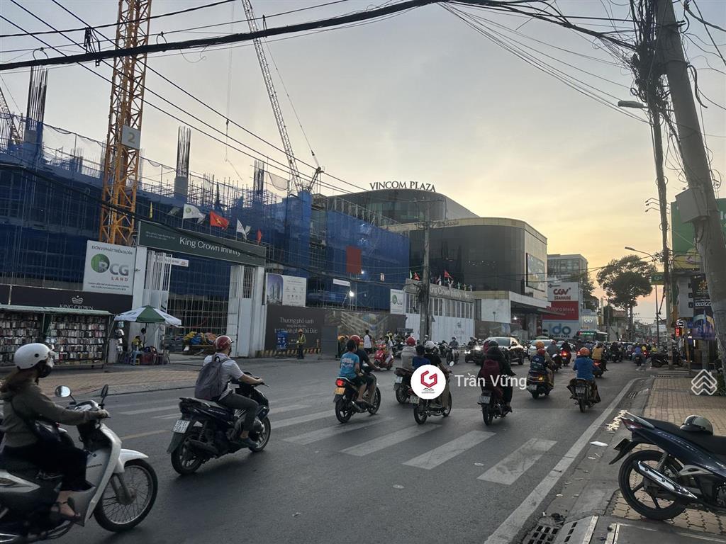 Góc 2 mt võ văn ngân kinh doanh sầm uất, 5x20=100m2, thuê 50 triệu/tháng. giá 20 tỷ