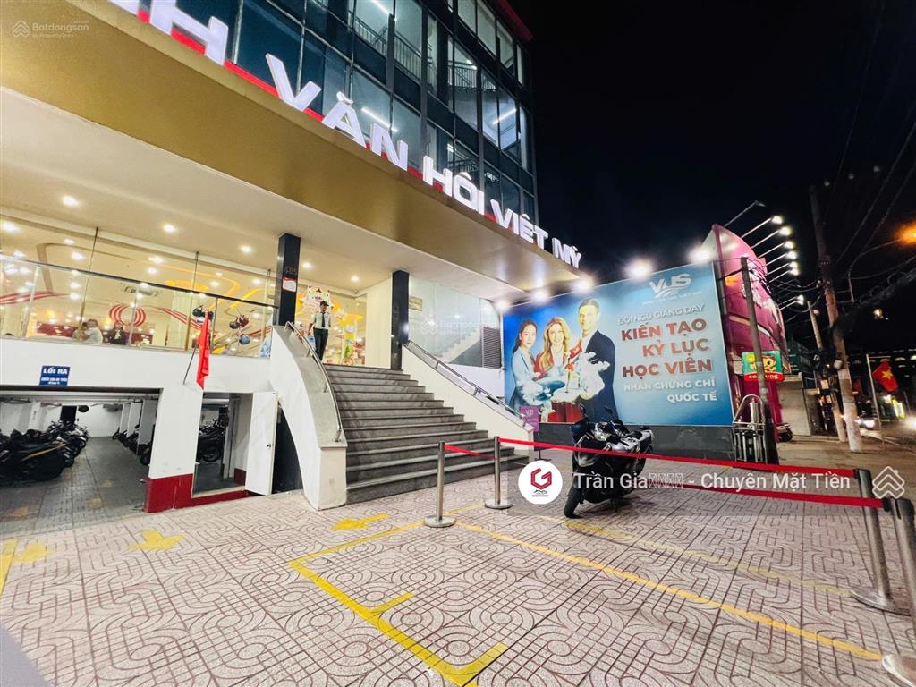 Bán toà nhà 5 tầng mặt tiền tô ngọc vân. 14x35m=500m2 cn đủ. hđ thuê 350 triệu/tháng. giá 95 tỷ tl