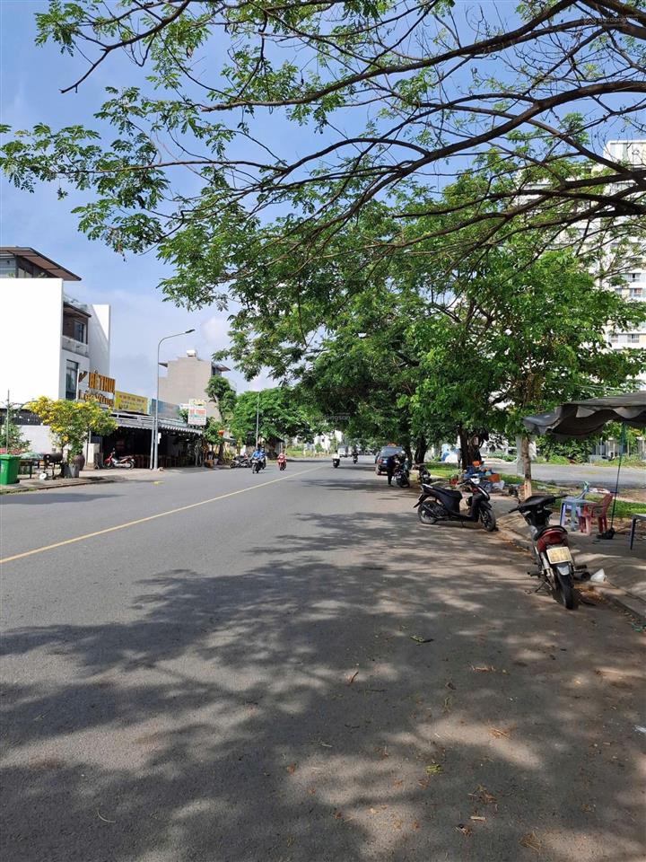 Chính chủ gửi bán đất dự án cát lái quận 2, lô c5. 12  5m x20m mặt tiền đường 14m