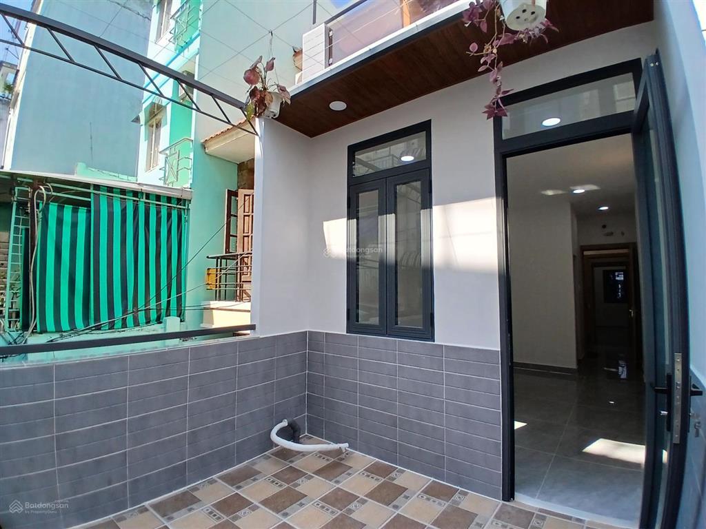 Bán nhà hẻm 137/16 trần đình xu, quận 1, cách trần hưng đạo 70m, 2 mt trước sau. nhà hoàn công