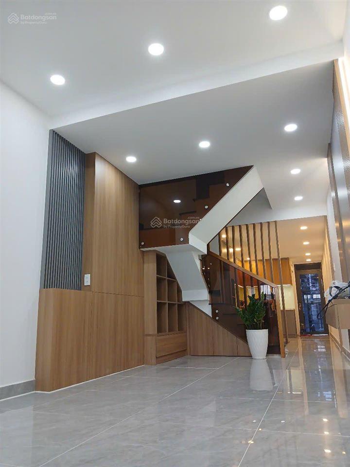 Bán nhà hẻm 137/16 trần đình xu, quận 1, cách trần hưng đạo 70m, 2 mt trước sau. nhà hoàn công