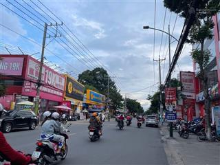 Tôi muốn bán nhanh căn nhà nằm mặt tiền đường nguyễn trãi tp dĩ an kinh doanh vạn nghề