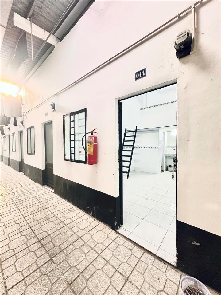 Bán dãy nhà trọ 33 phòng 640m2  100% thổ cư, ngay tt cần giuộc, thấp nhất thị trường  mua ngay