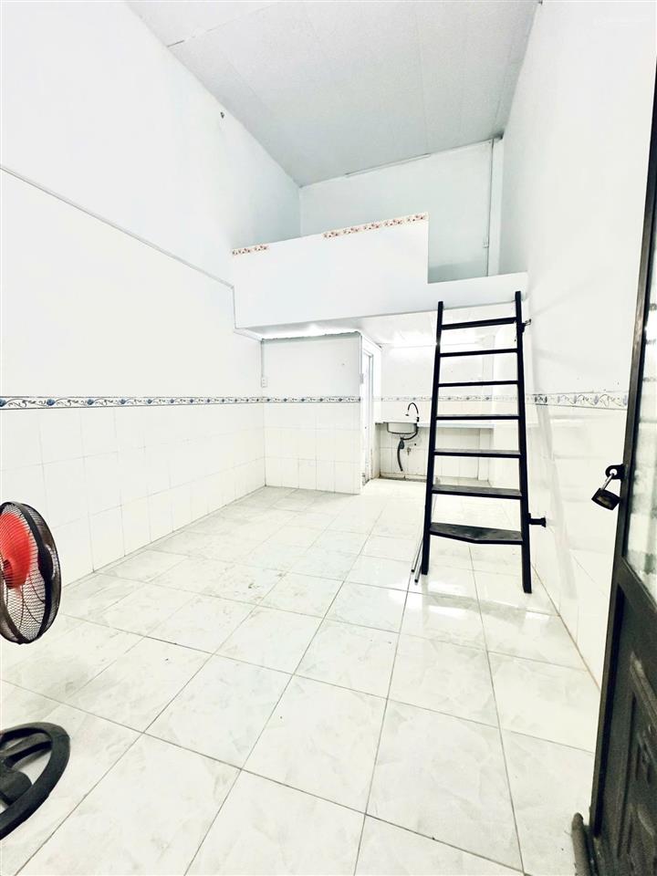 Bán dãy nhà trọ 33 phòng 640m2  100% thổ cư, ngay tt cần giuộc, thấp nhất thị trường  mua ngay