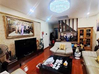 Bán nhà phố Nguyễn Đình Hoàn, oto tránh, 2 thoáng, 73m2 giá 18,5 tỷ