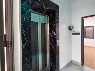 Bán nhà phố Hoàng Sâm, DT 82m2, 6T thang máy, ngõ oto 21 tỷ