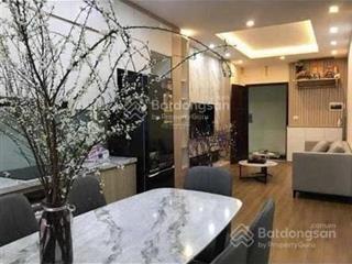Chủ đi nước ngoài nên bán lại căn hộ 2pn1wc tầng trung, full nội thất, sẵn khách thuê. sổ lâu dài