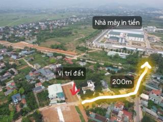 Rẻ hơn thị trường 6 giá, chủ có 4 lô (lô góc) ngay sát cổng nhà máy in tiền. dt hơn 100m2, sẵn sổ
