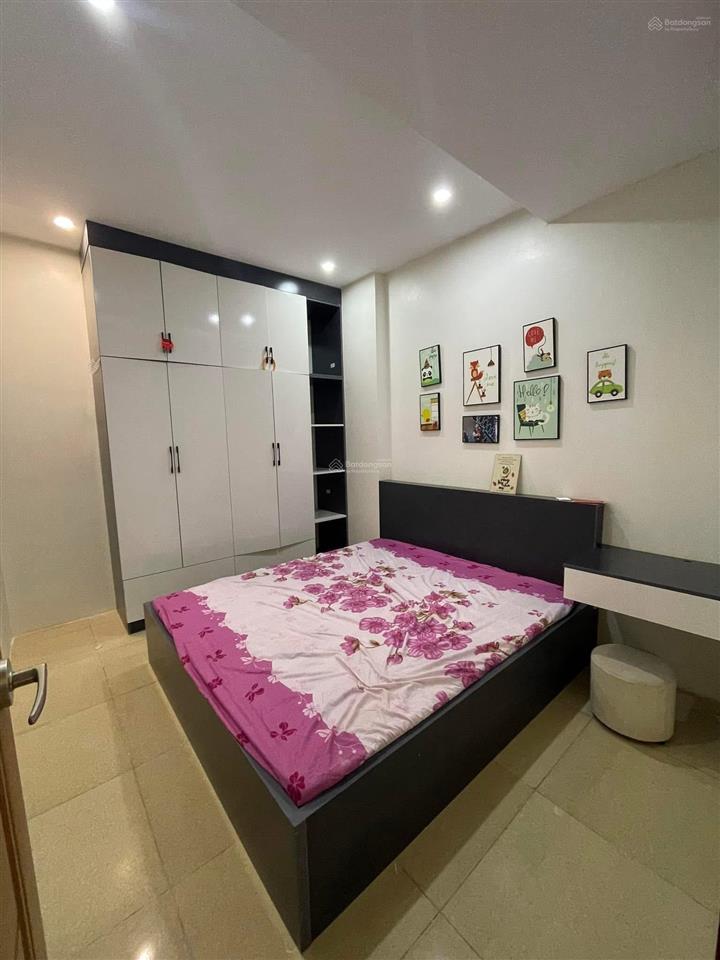 Cho thuê căn góc 2pn1wc tầng trung, full nội thất, sạch sẽ vào ở luôn. chỉ 5triệu/tháng