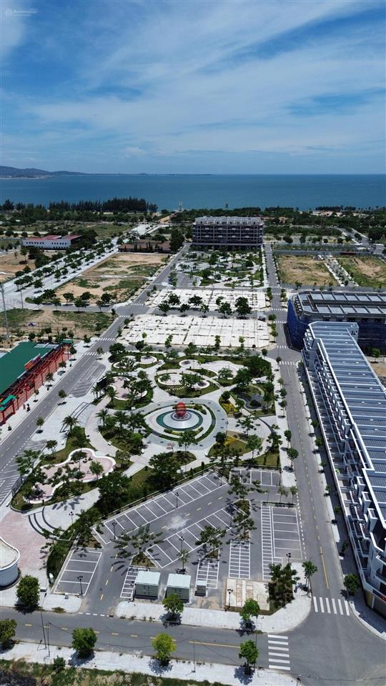 Chính chủ bán nhà mặt tiền đường chính, ngay biển bình sơn ninh chữ giá rẻ