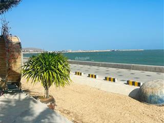 Bán đất đi bộ ra biển đồi dương  giáp ocean dunes  thích hợp xây homestay/hotel.  0974 090 ***